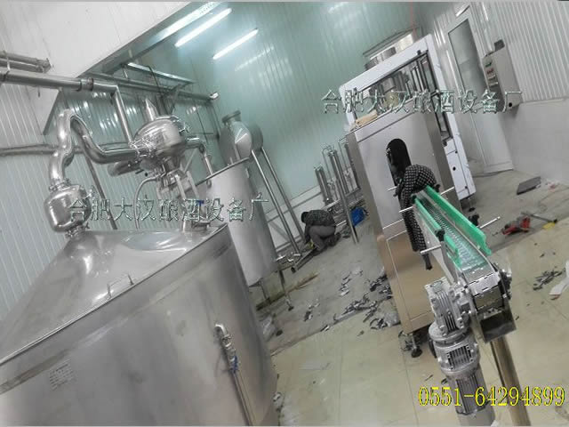 果酒蒸餾設備,白蘭地釀酒設備